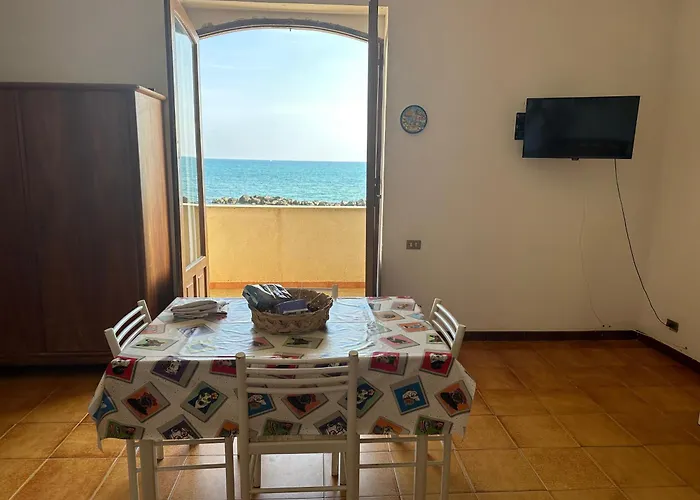 Lido Apartments